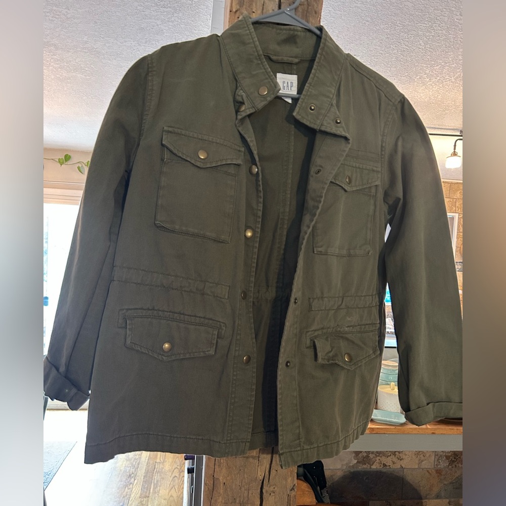 GAP Green Buttoned Jacket
